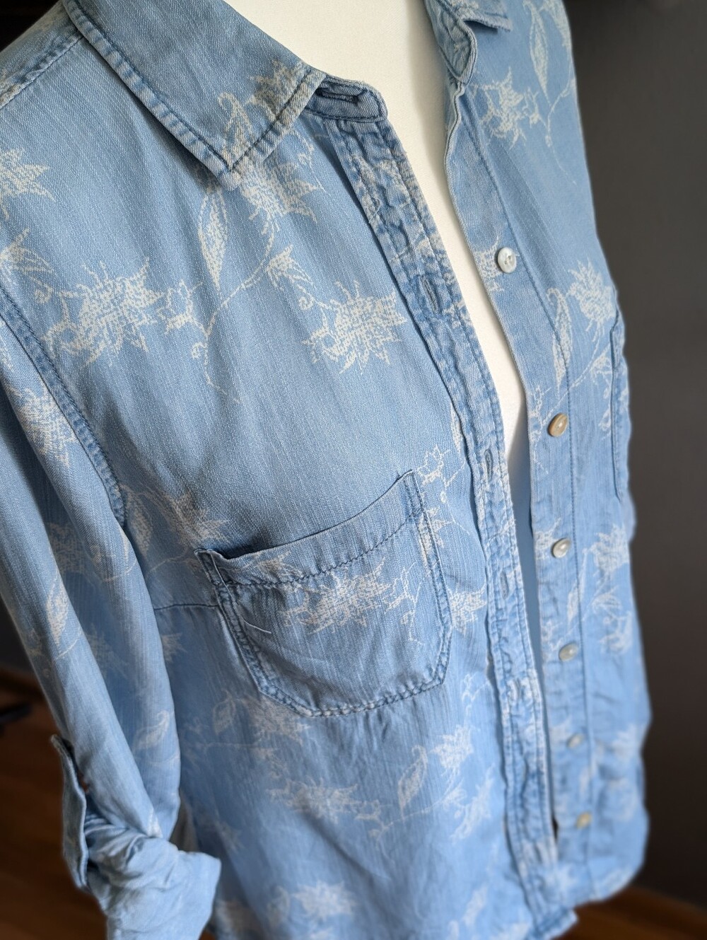 LIVERPOOL Boho Floral Denim Button Down Casual Cottagecore Shirt Small - Picture 2 of 5